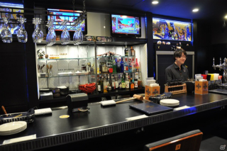 Illustration for article titled Tokyo's Most Unusual Restaurants Offer More Than Food